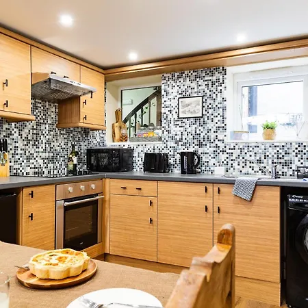 Apartment Castle Bay *