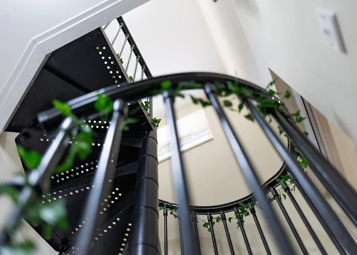 Castle Bay Apartment *